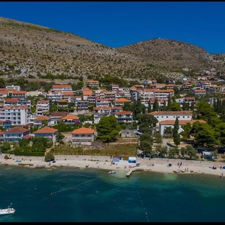Vista Adriatica Seget Donji